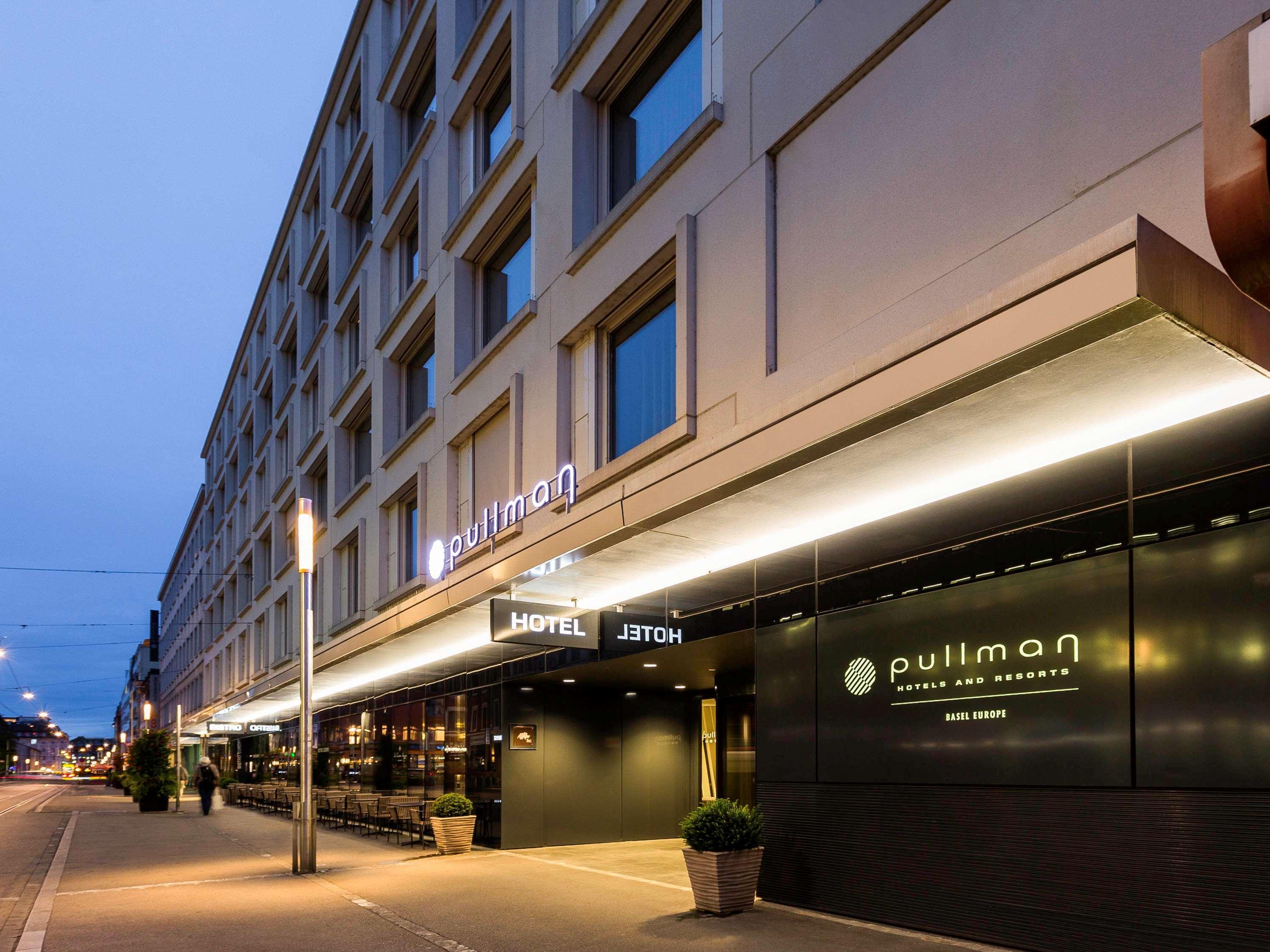 พูลแมน บาเซิล ยูโรป โฮเต็ล Hotel ภายนอก รูปภาพ